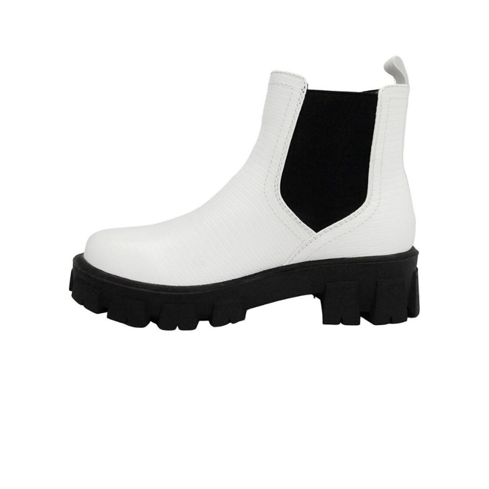 True Craft Joyrider Chelsea Boot White Lizard Size 8 Faux Leather NWT